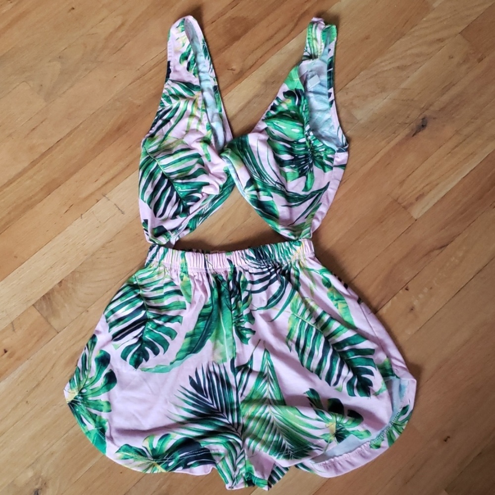 Swimsuit coverup